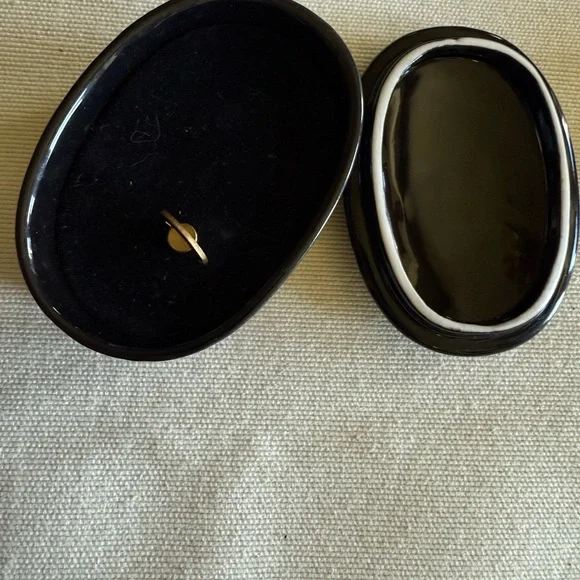 Franklin Mint Black and Gold Decorative Box Set - Picture 7 of 8